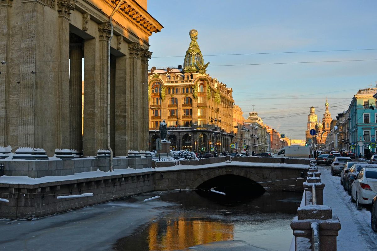 Рождественский блеск Петербурга (ж/д)