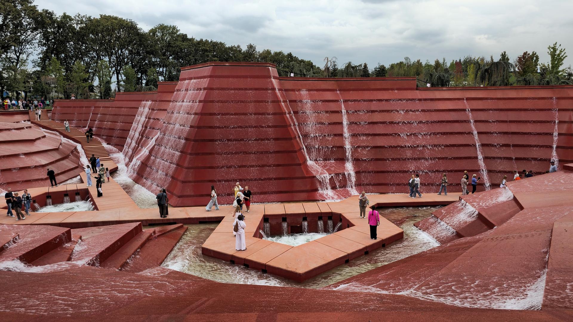 Цветущий Краснодар: парк Галицкого и Японский сад — 3