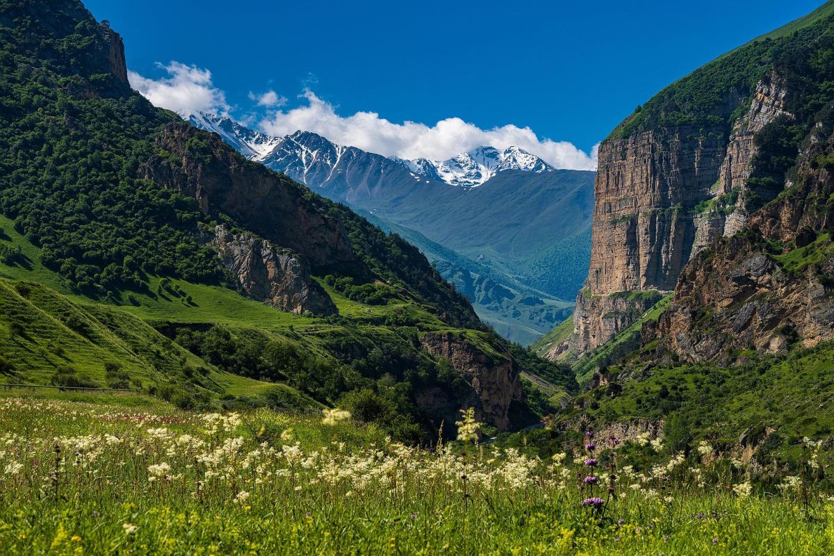 КБР: Верхняя Балкария и Голубые озера