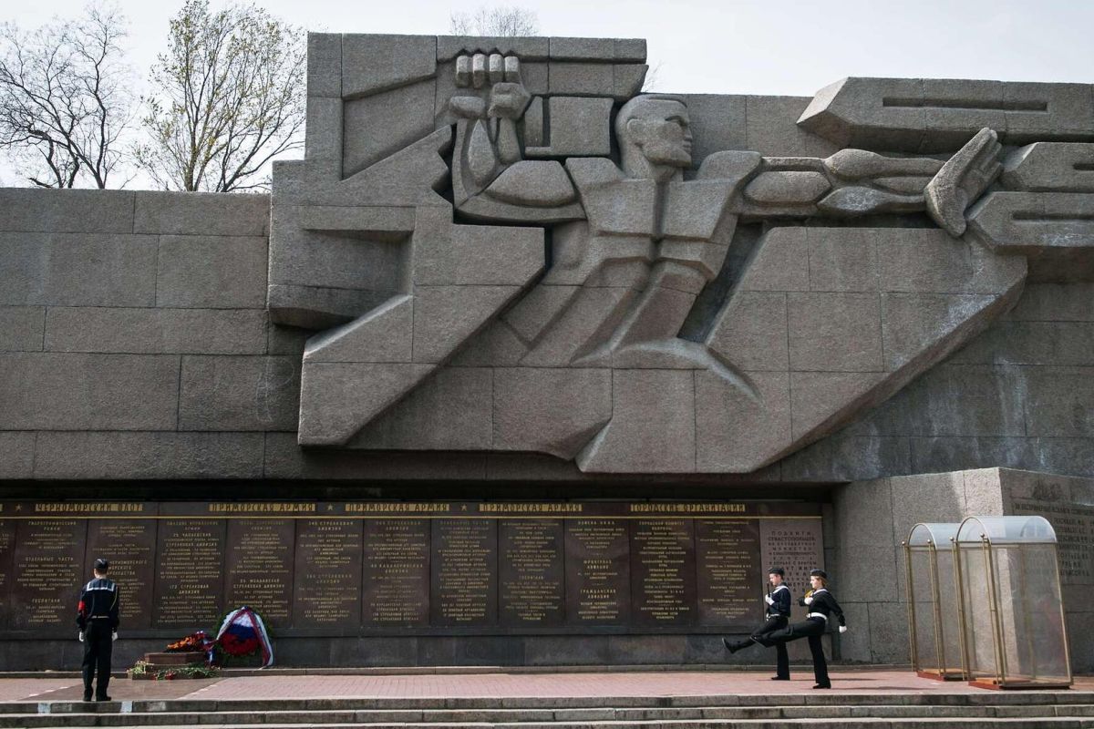 Крым: Севастополь + Новый Херсонес