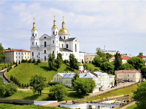 Города, дворцы и усадьбы Беларуси