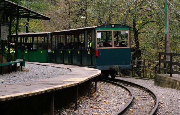 Гуамское ущелье и термальные источники