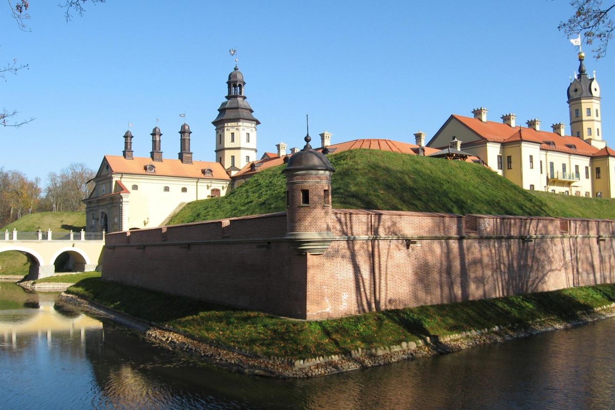 Ж/Д тур в Беларусь: В сердце истории и природы