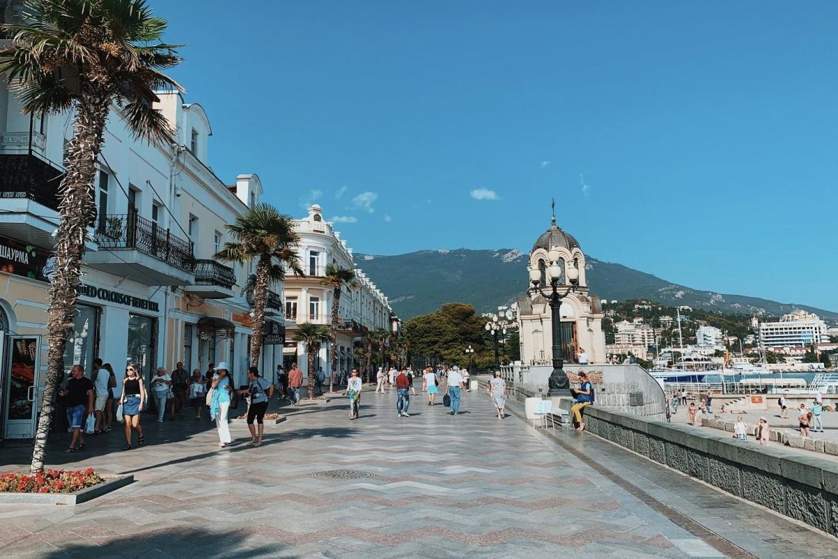 Весенний Крым: Партенит, Гурзуф, Ялта