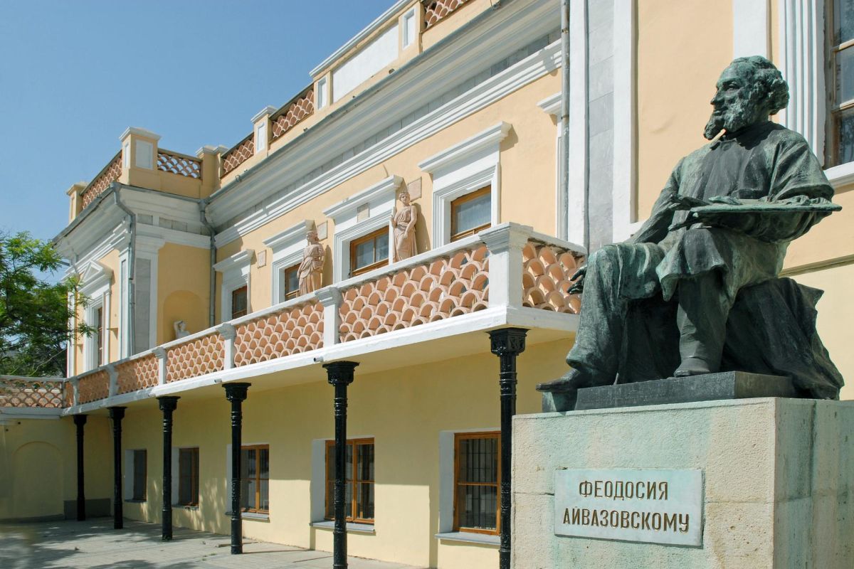 Крым за 1 день: Феодосия, Судак, Старый Крым