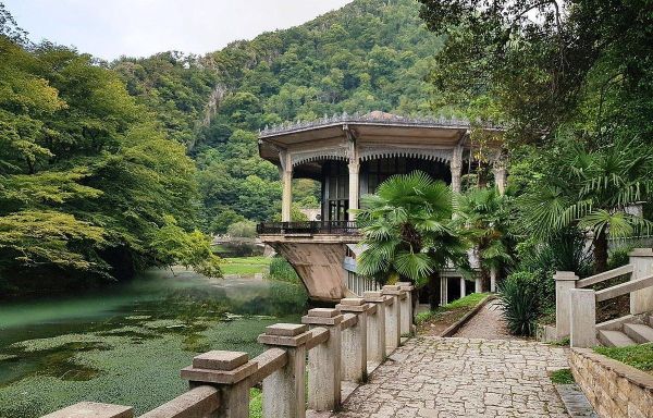 Абхазия за 4 дня: Шлыпра, водопады, города-призраки и море (свободный день)