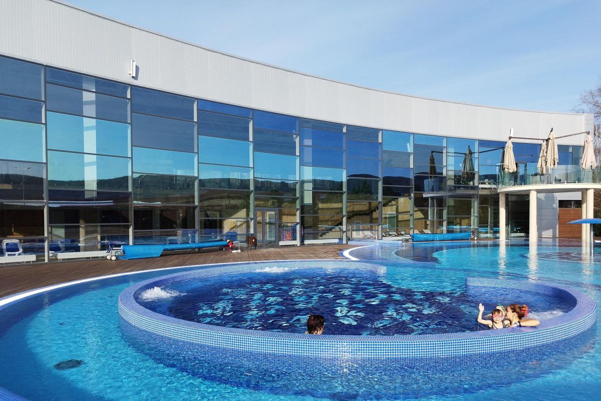 Свято-Михайловский монастырь и термальный спа-комплекс «Благодать»