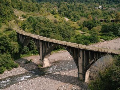 Затерянная Абхазия: города-призраки, водопад Великан, Новый Афон, Гагра, о. Рица