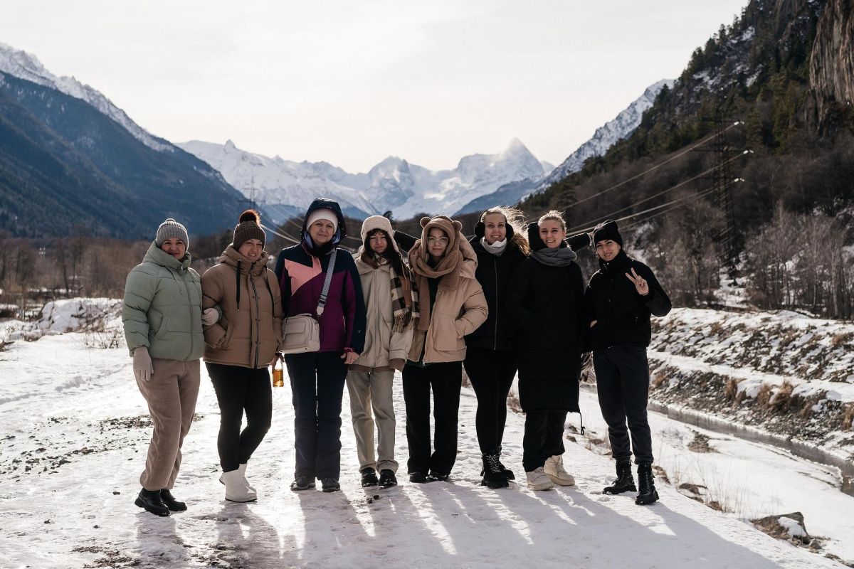 Домбай (комбо-тур): горнолыжка/экскурсии + термальный источник