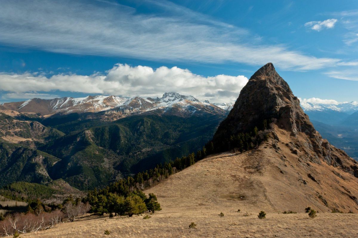 Пик Закан (актив-тур)