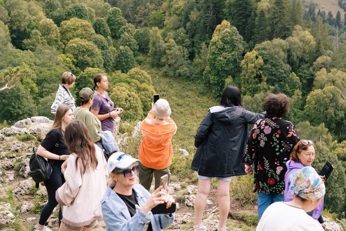 «Выше только любовь»: смотровые Лаго-Наки и отдых на термальном комплексе
