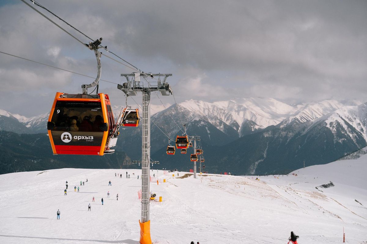 По склонам снежного Архыза