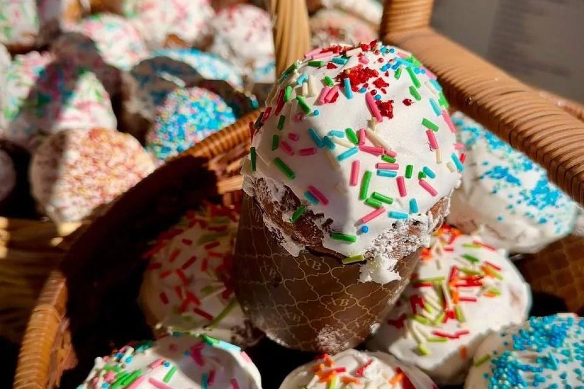 Пасхальные гуляния в Атамани