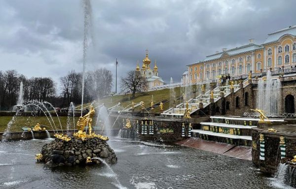 Тур «Петербург и Летние хиты с понедельника»