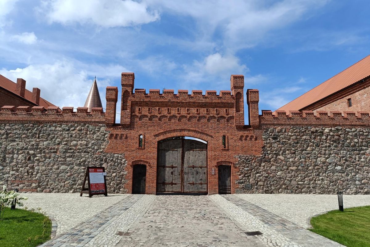 Ж/Д тур в Калининград: Балтийский берег, рыцарские замки и янтарный край