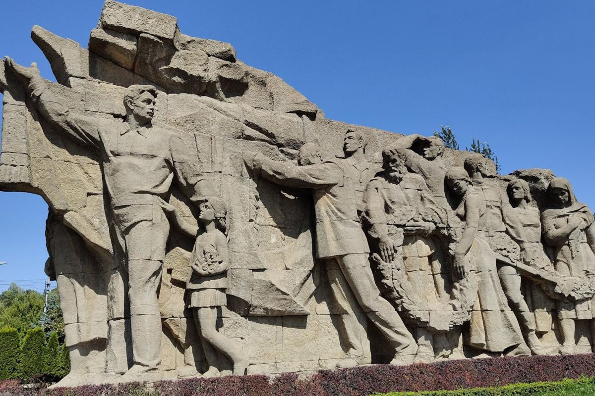 Салют Победы в Волгограде (Ж/Д тур из Краснодара)