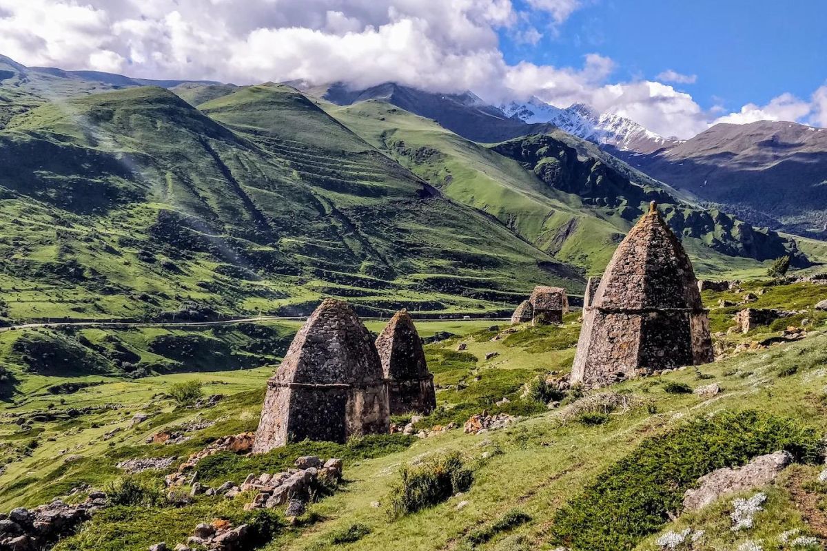 Чегем: полеты и водопады + замок Шато Эркен