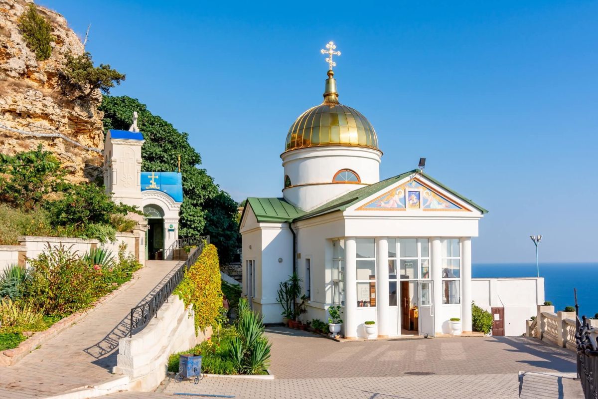 День России в Крыму: Гурзуф, Ялта, Севастополь и древние города Тавриды