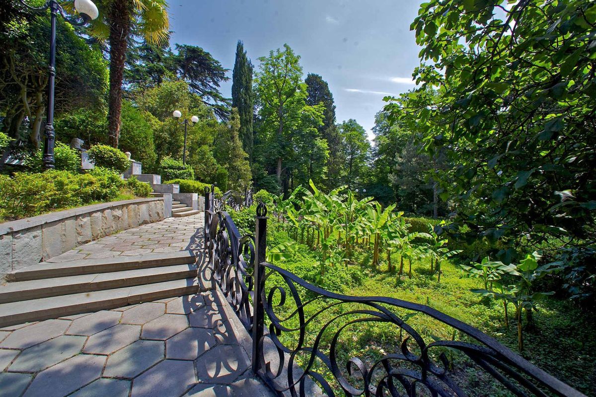 Парад тюльпанов в Ялте (3 дня)