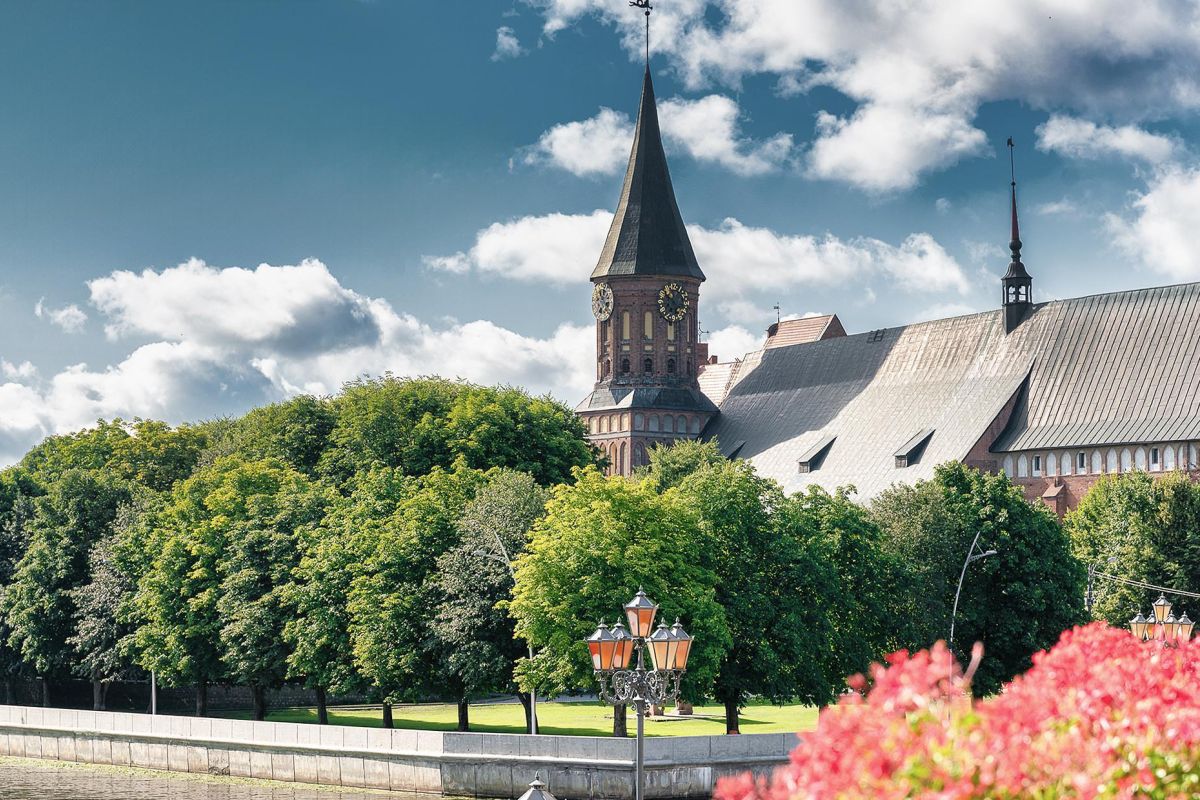 Ж/Д тур в Калининград: Балтийский берег, рыцарские замки и янтарный край