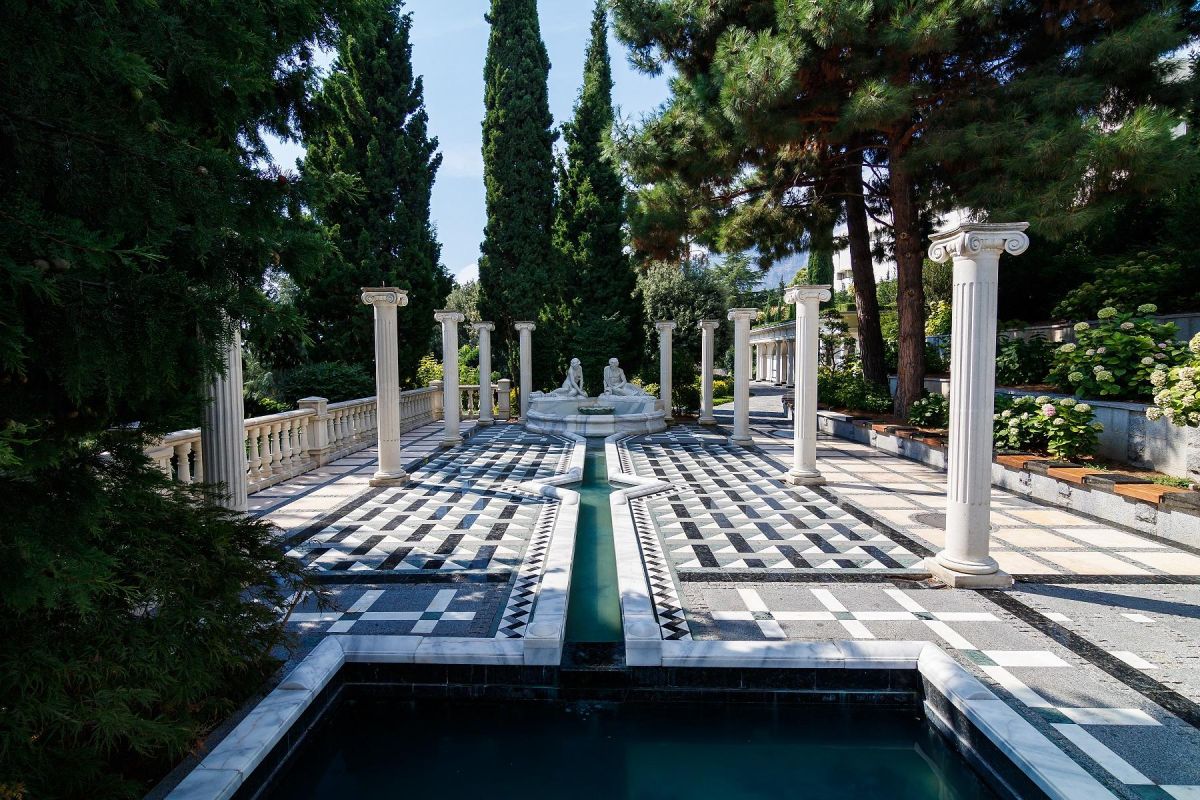 Парад тюльпанов в Ялте (3 дня)