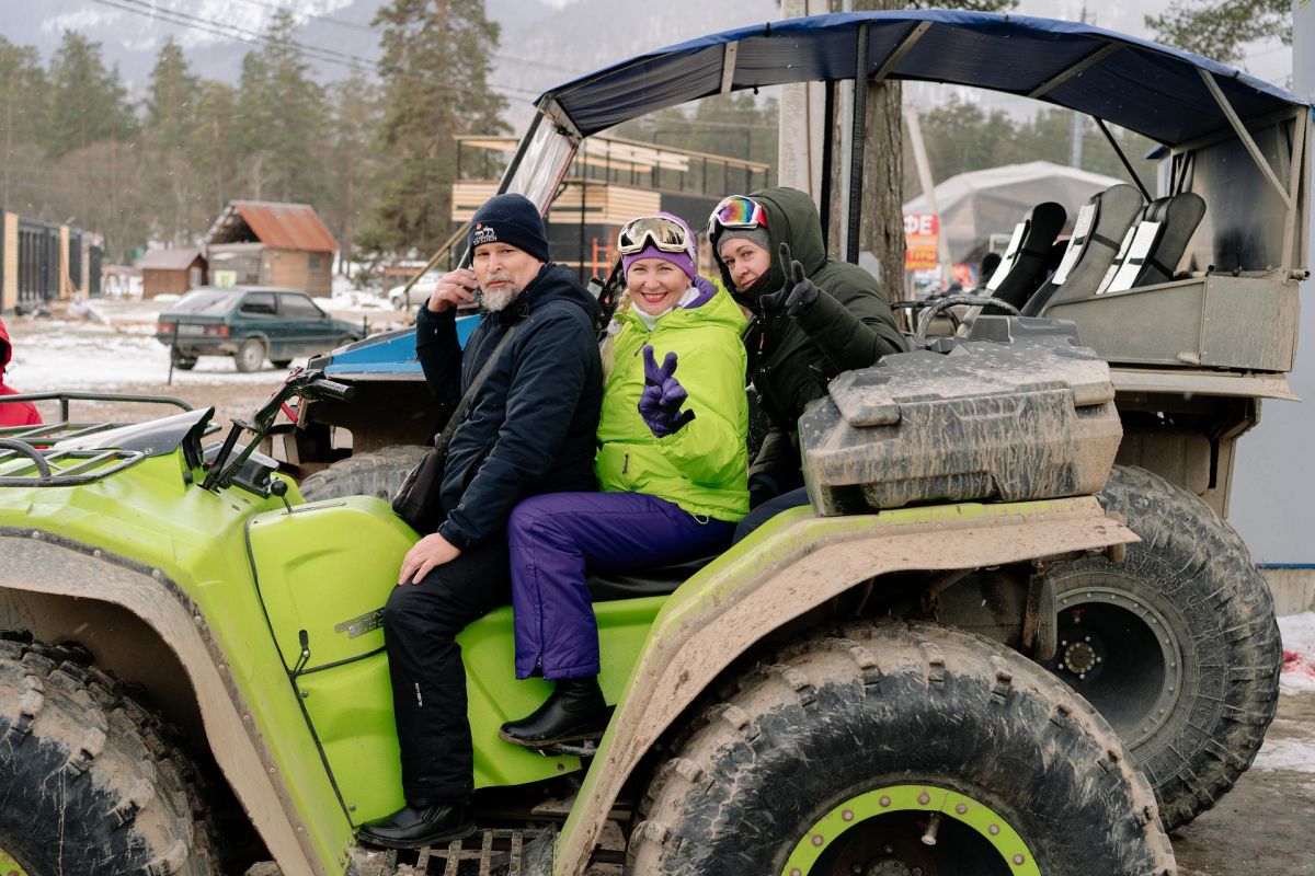 По склонам снежного Архыза