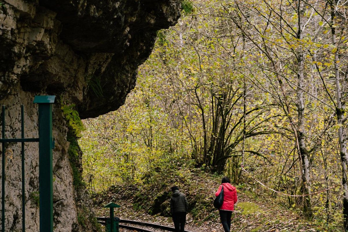 Гуамское ущелье и термальные источники