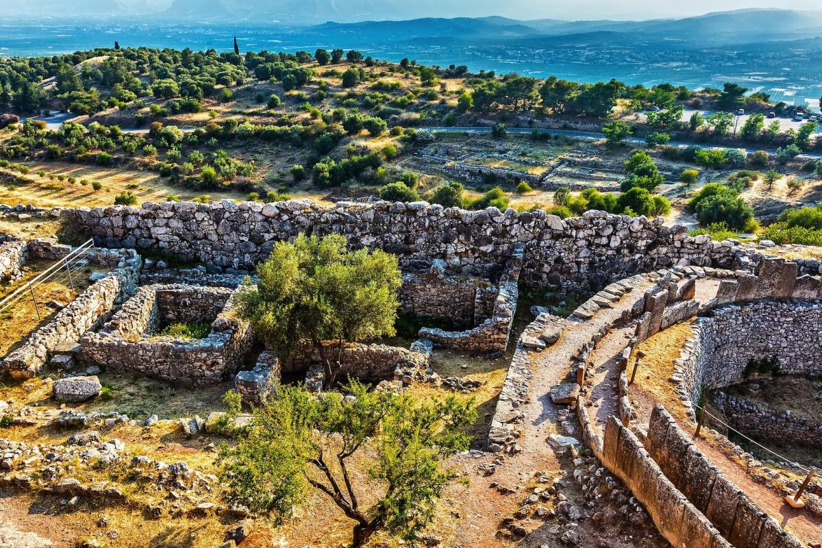 «Греция на берегу мечты: отдых, который запомнится» (авиа + ж/д тур)