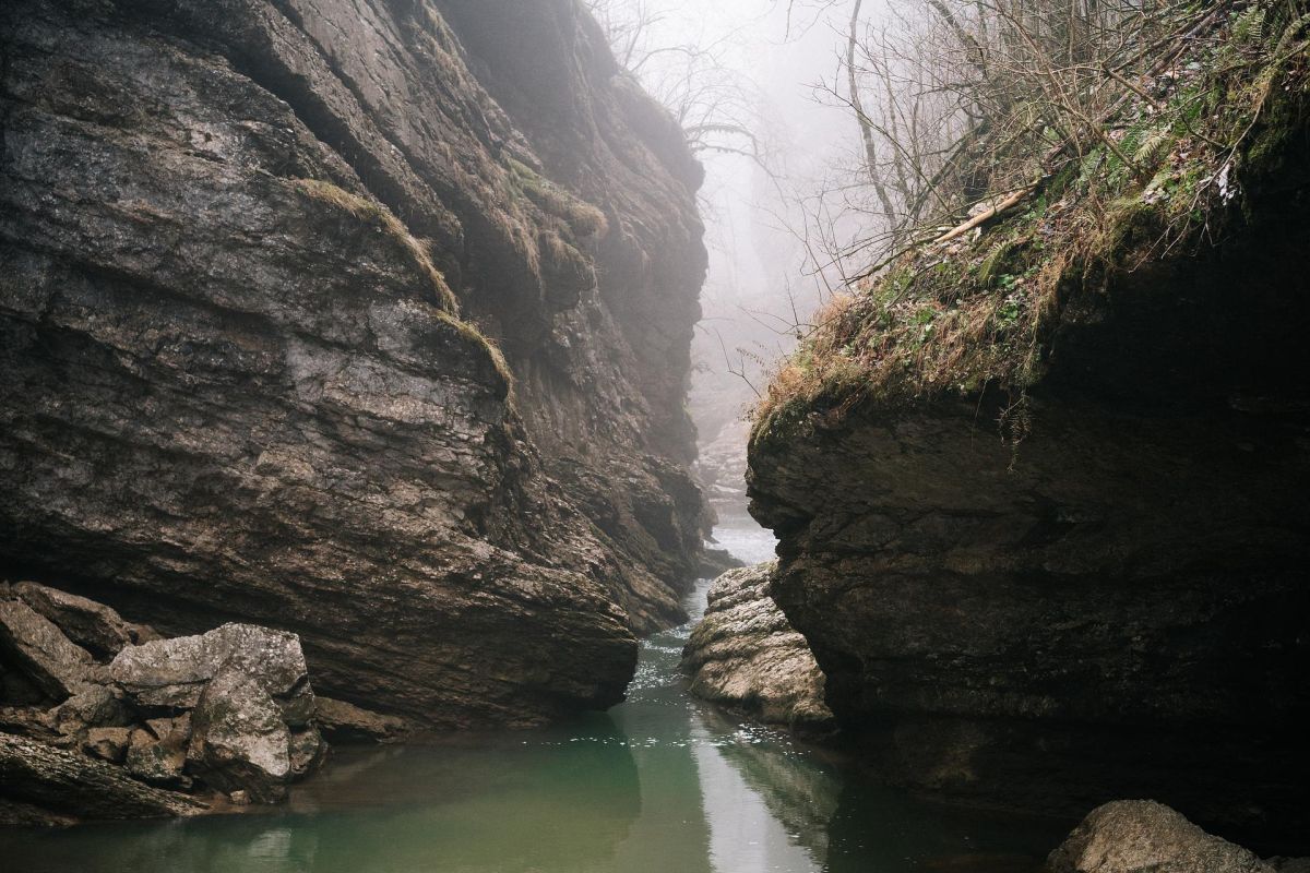 Гуамское ущелье и термальные источники