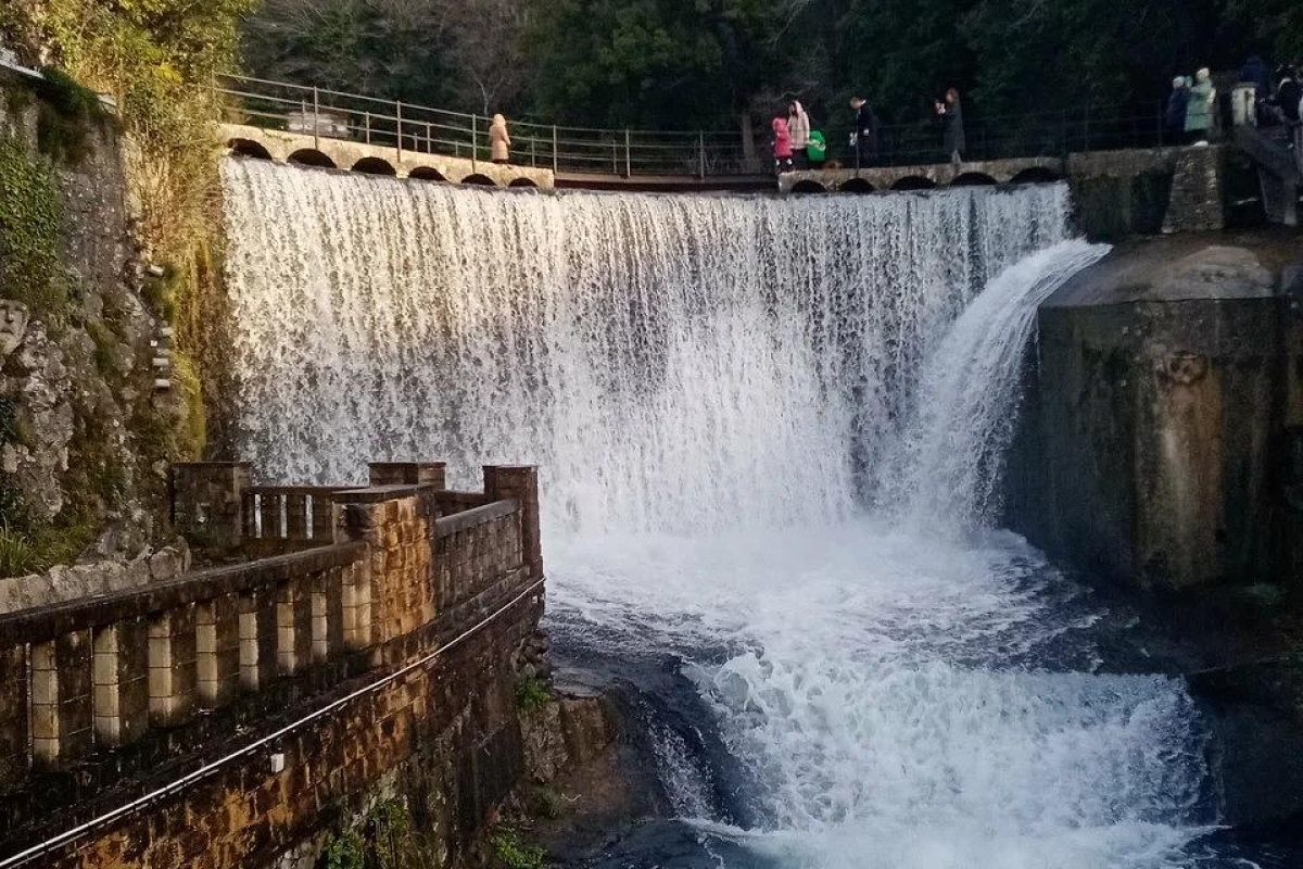 Абхазия за 4 дня: Шлыпра, водопады, города-призраки и море (свободный день)