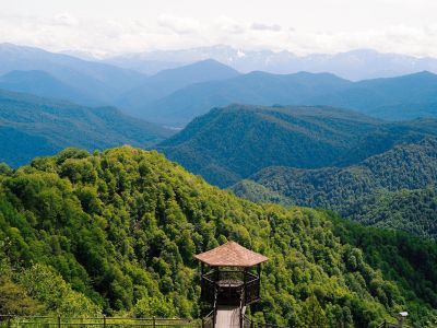 Погружение в горную Адыгею: Даховская панорама, Парящая беседка, Крепости Меот, спа-комплекс «Благодать»