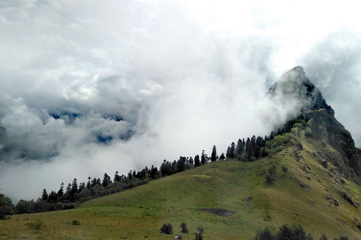 Пик Закан (актив-тур)